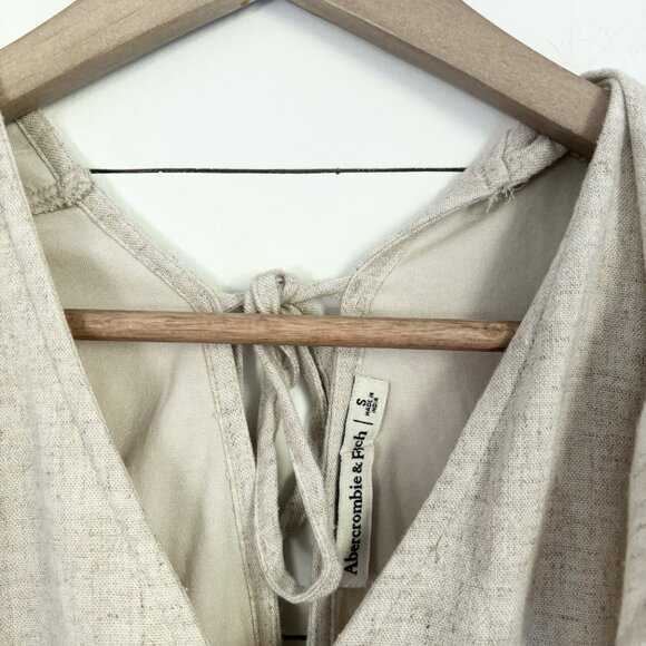 Abercrombie and Fitch cream linen blend short sleeve top Size Small - Picture 2 of 3